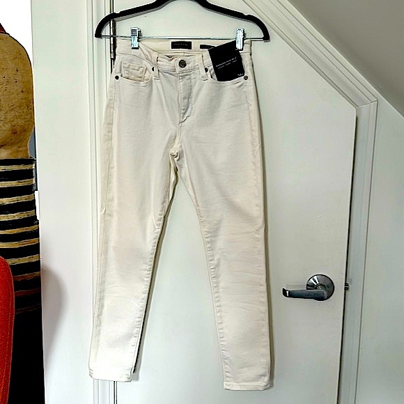 NWT! Banana Republic Mid Rise Skinny Ankle Off-White Jeans - Picture 3 of 8
